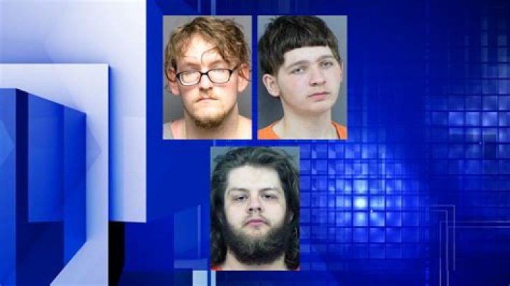 Davenport Police: Suspect shot at house
