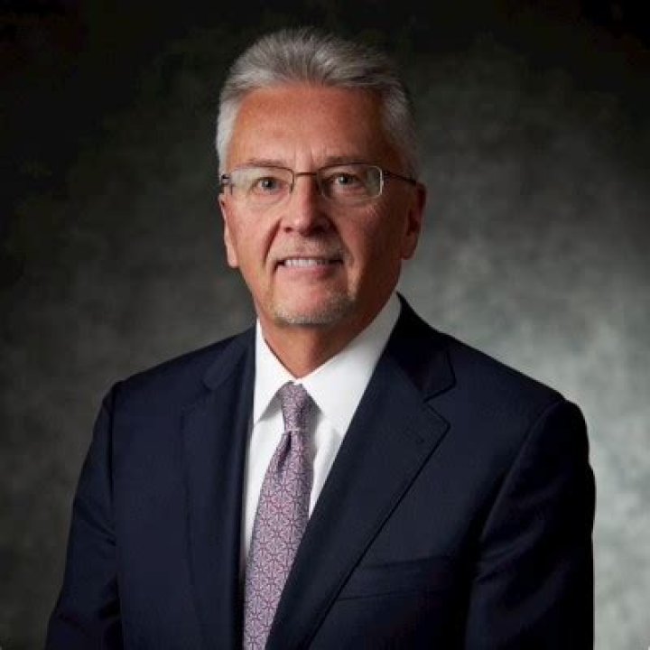 
David Anderson
Net Worth
