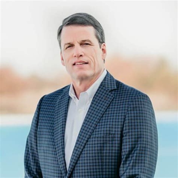 David Blom Net Worth (2024) | wallmine