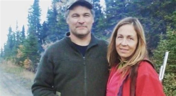 Did Dr Oakley Yukon Vet Divorce Her Husband Shane?