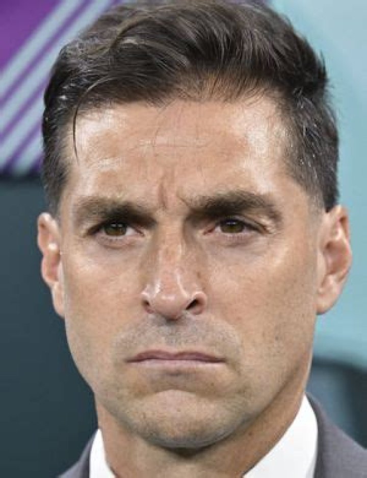 Diego Alonso - Manager profile