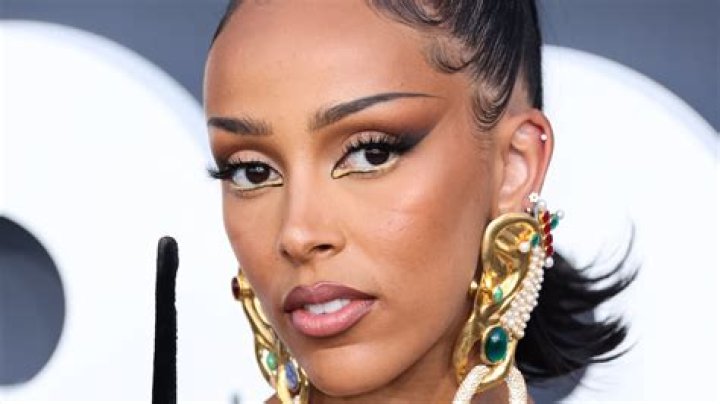 Doja Cat addresses drug rumors after she shaves head and eyebrows