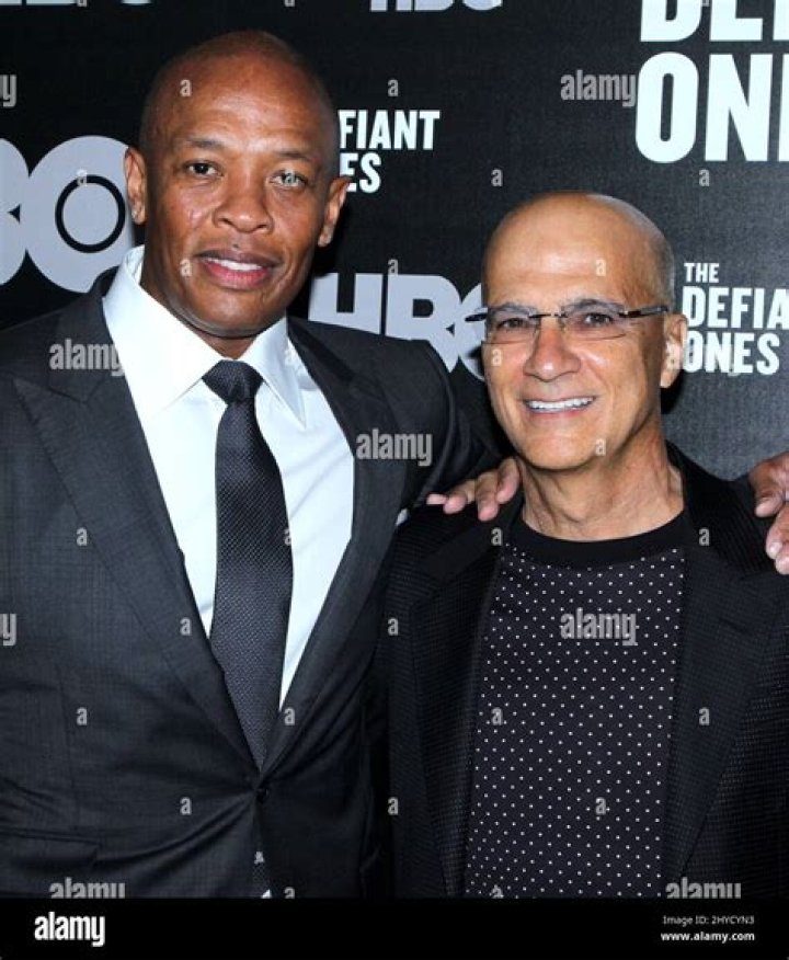 Dr. Dre and Jimmy Iovine’s HBO Documentary ‘Defiant Ones’ Gets Release Date
