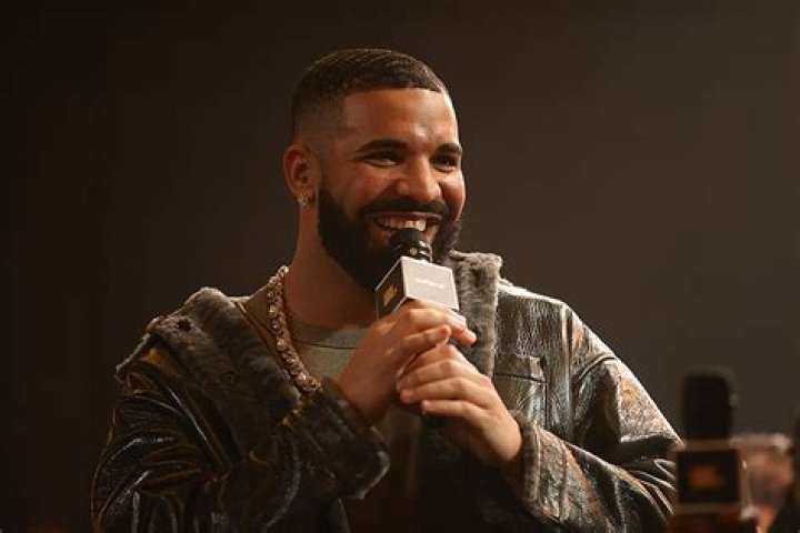 Drake Posts Notice From Swedish Police After Team Denies Arrest
