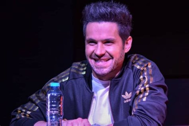 Eleazar Gomez Biography, Wiki, Age, Height, Net Worth, Partner, Career