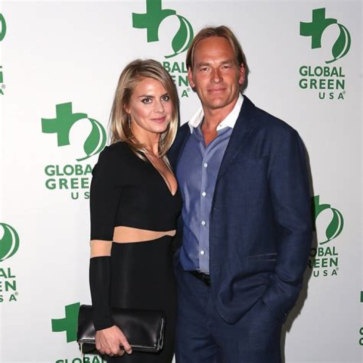 Eliza Coupe and Darin Olien | Married Divorced Children Ex