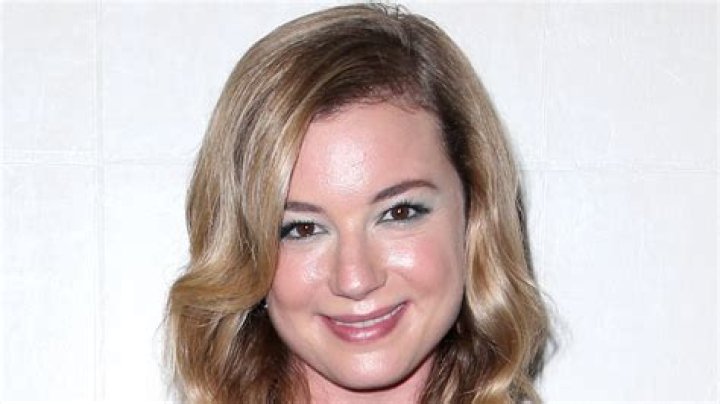 Emily VanCamp is pregnant, expecting second child with Josh Bowman