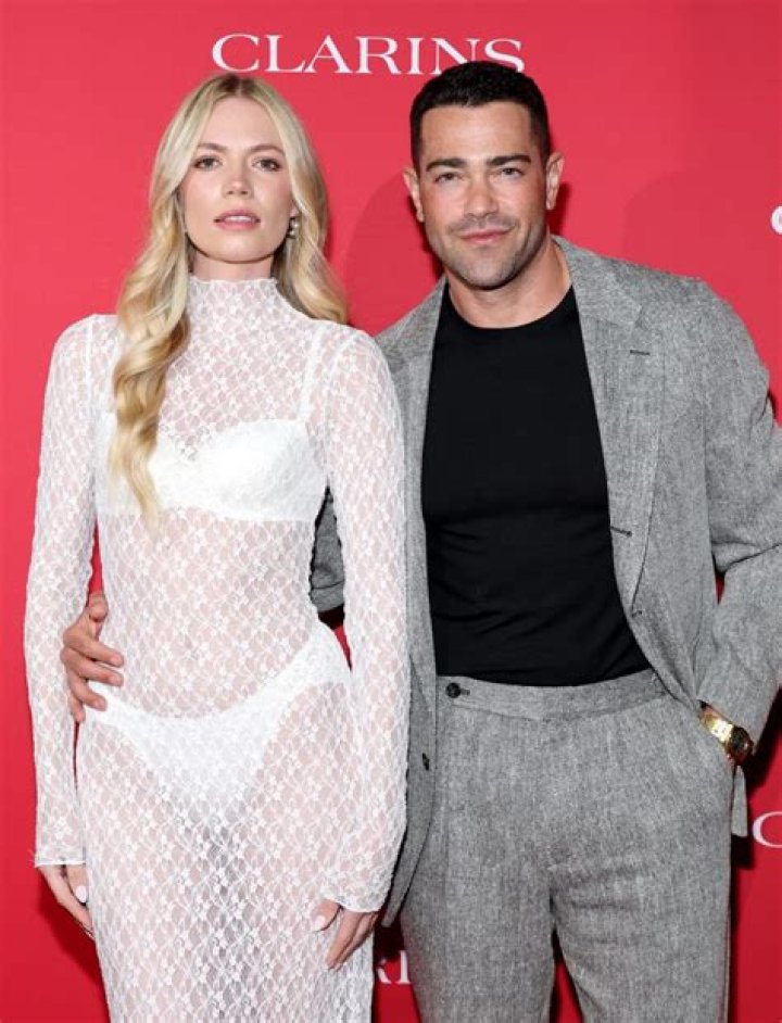 Exploring Jesse Metcalfe's Wife In 2024: Who Is She?