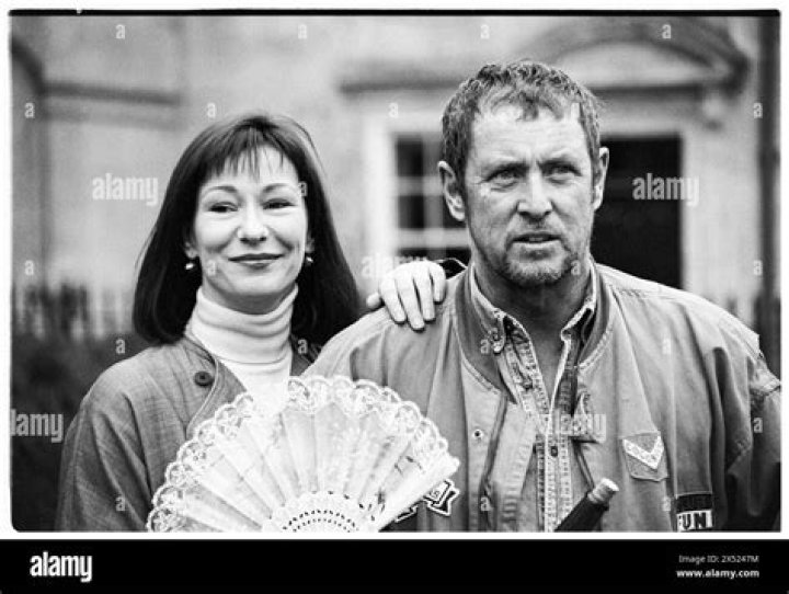 Exploring The Life Of John Nettles And His Spouse: A Journey Through Love And Partnership