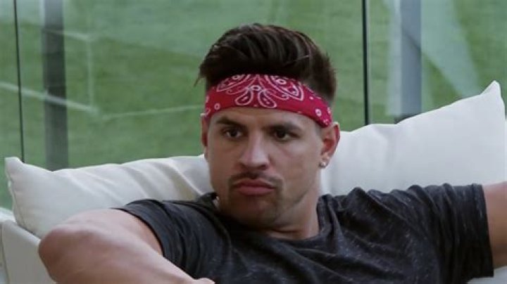 Fessy Shafaat of The Challenge supports friend on New York Giants, is ‘still salty’ he never got drafted