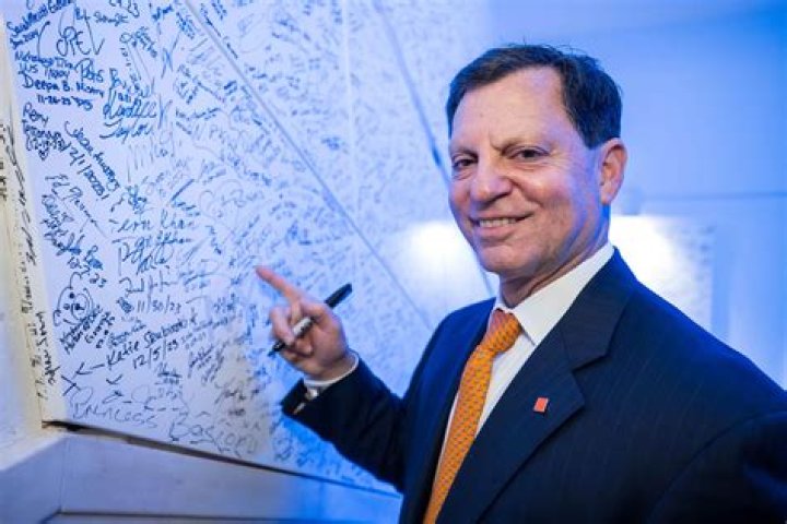 Frank Bisignano Net Worth (2024) | wallmine
