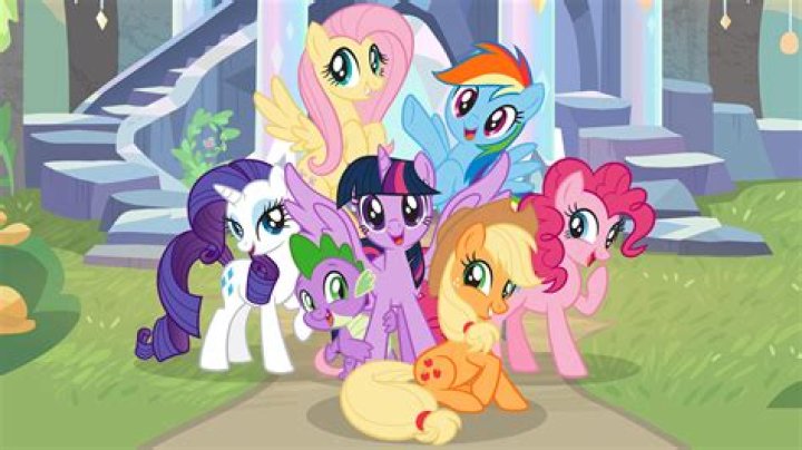 Friendship is Magic Comic To End, Followed By A Crossover With '80s Ponies