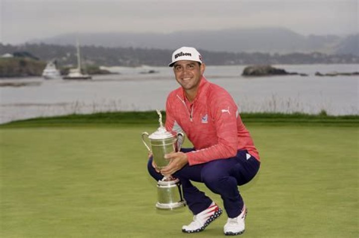 Gary Woodland’s brain tumor made him fear dying. Fear is replaced by gratitude to be playing again