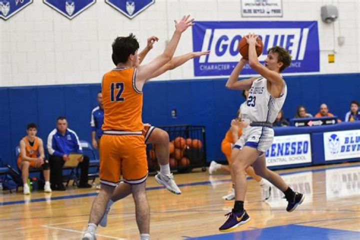 Geneseo boys win close battle with Alleman, 44-42