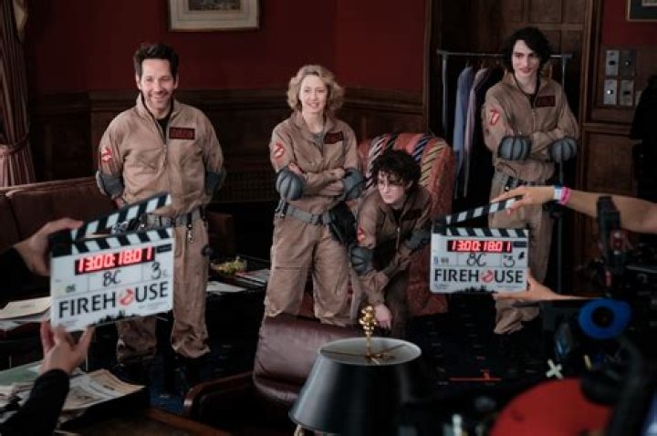 Ghostbusters: Afterlife Actress Mckenna Grace Dishes On The OG Cast, Paul Rudd, And The Reitmans