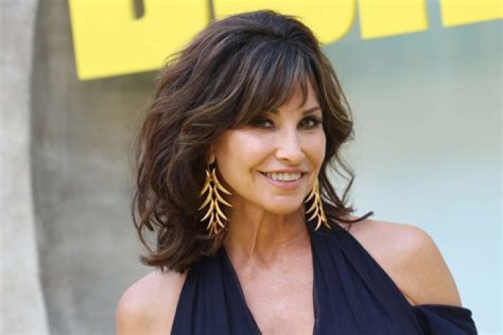 
Gina Goetter
Net Worth
