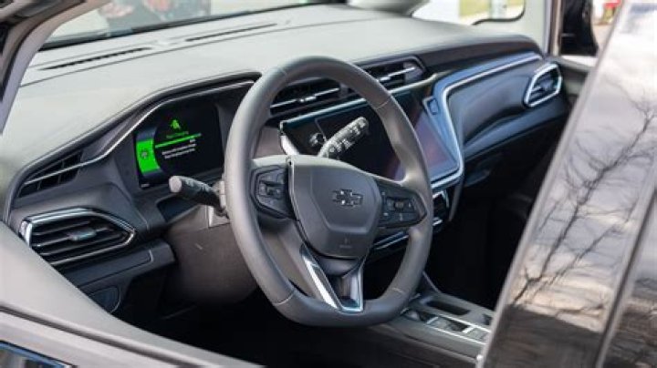 GM Will Pay You If Your Chevy Bolt EV Battery Was Bad
