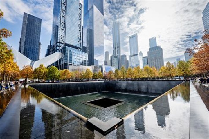 Guy in World Trade Center jumps into Memorial reflecting pool in Lower Manhattan; Suicide attempt