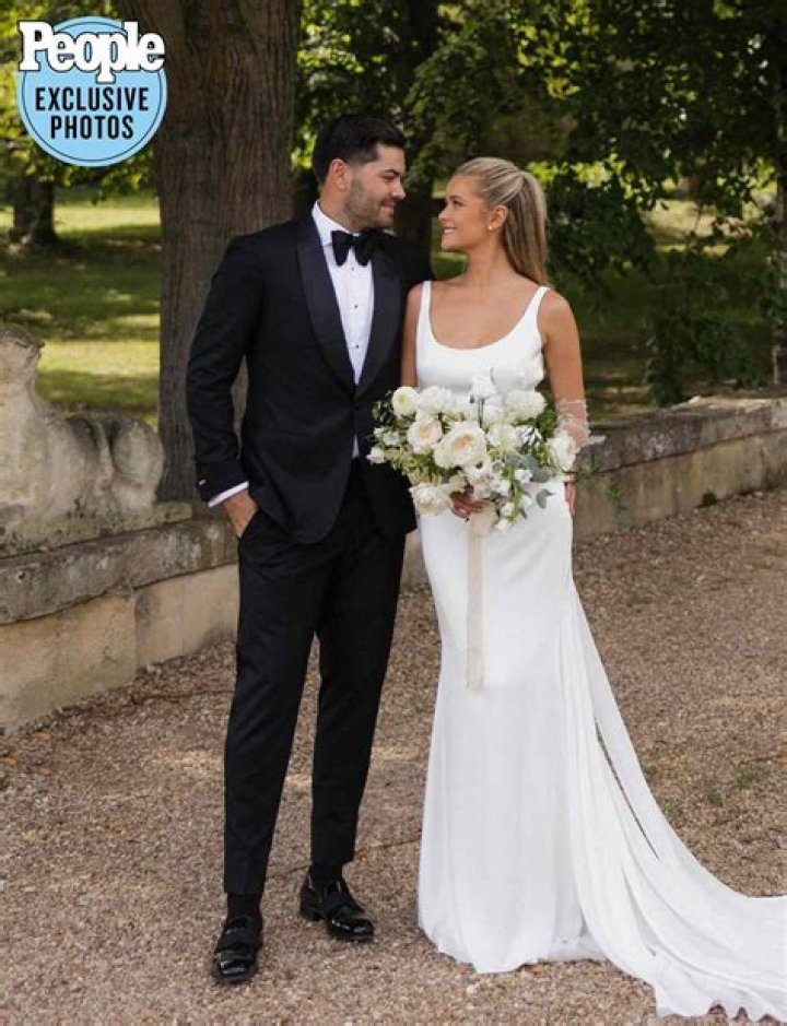 Hannah Godwin and Dylan Barbour are finally talking wedding plans