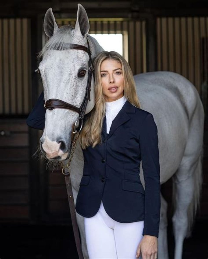 Hannah Selleck: The Life And Career Of A Rising Equestrian Star