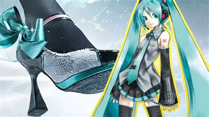 Hatsune Miku Unveils New Luxe High Heels