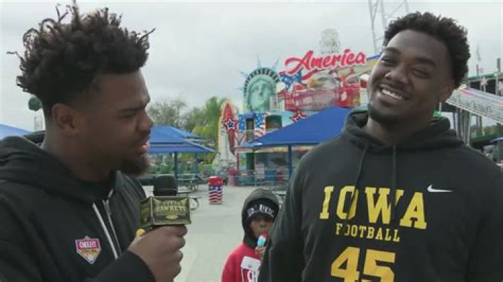 Hawk Hawk Hawk Cam: Jay Higgins takes over as reporter in Orlando