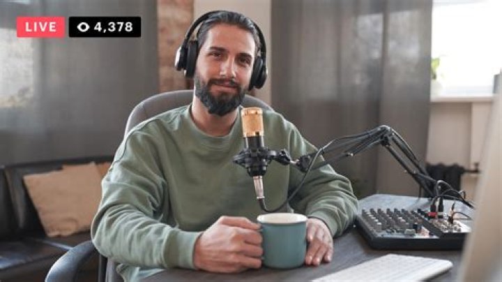 Helpful Tips for Setting up a Live Streaming Studio Space at Home