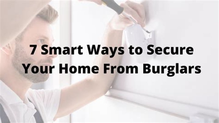 Here's How to Use Your Smart Home to Fool Burglars