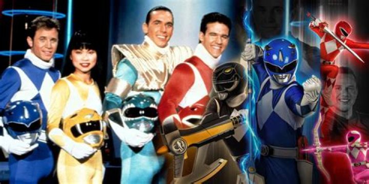 Here Are All the Power Rangers in the 25th Anniversary Episode of 'Super Ninja Steel'