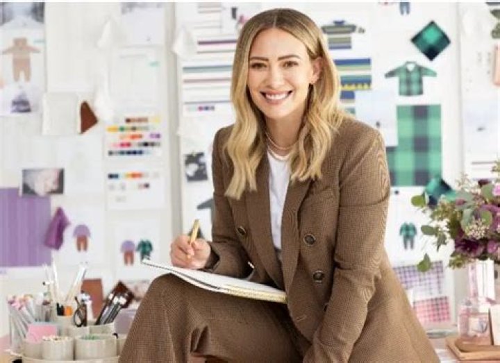 Hilary Duff: Wiki, Bio, Age, Height, Husband, Parents, Movies, Net Worth