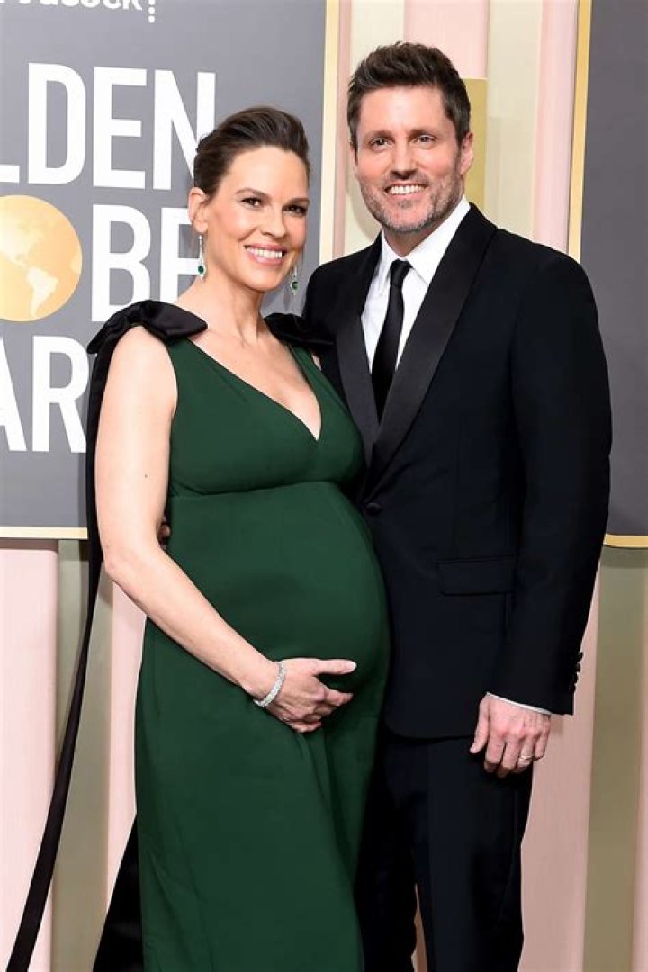 Hilary Swank Introduces Her Twins To World In New Photo; Reveals Their Names