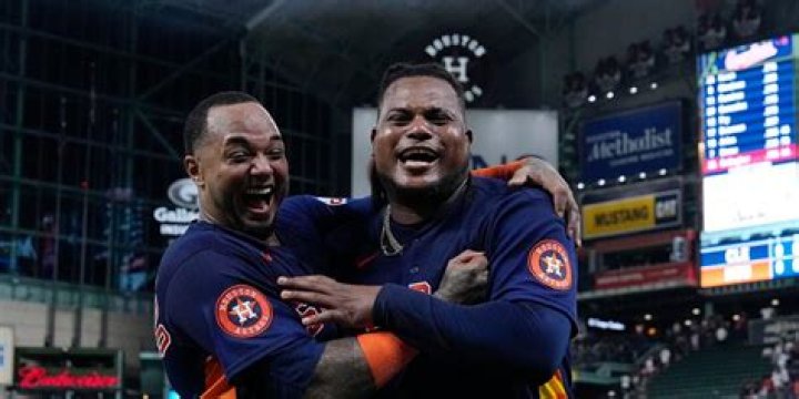 Houston’s pitchers rave about Maldonado after the veteran catches third no-hitter