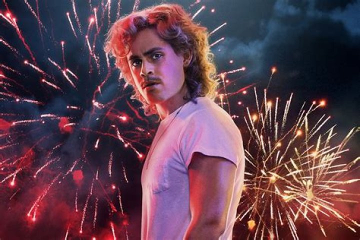 How 'Stranger Things 3' Humanizes Billy, According To Dacre Montgomery