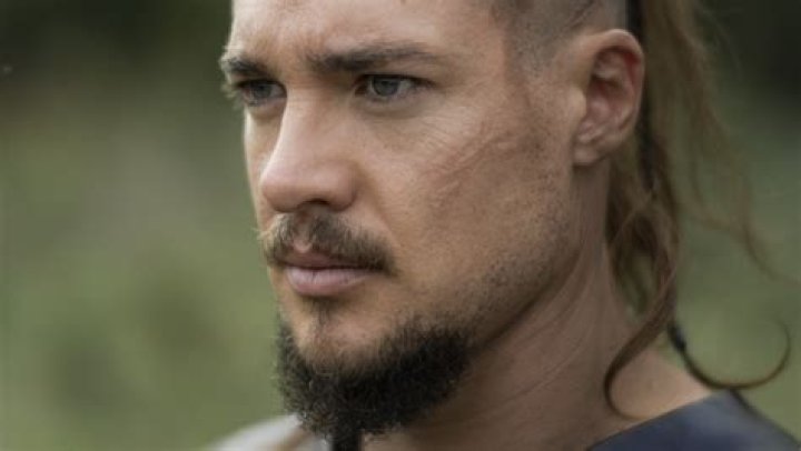 How The Last Kingdom's Alexander Dreymon Stays Ripped For All Those Shirtless Scenes