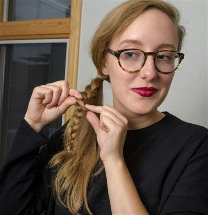 How To Make Braids Look Thicker With Just A Few Sneaky (And Easy) Extra Steps