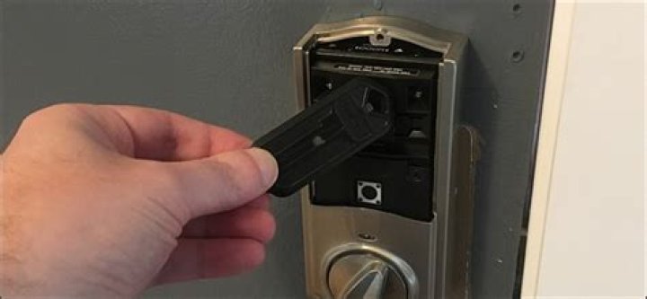 How to set up the kwikset kevo fob to unlock your door without your phone
