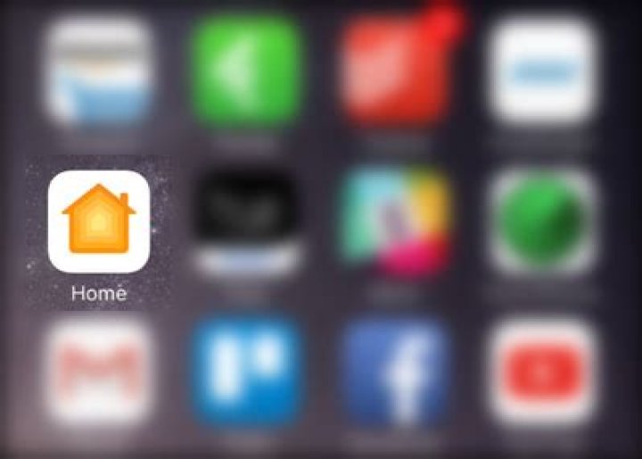 How to share homekit access with family roommates and guests