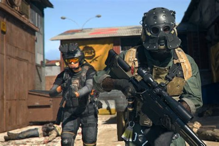 How to unlock the M13 in CoD MW2 and Warzone 2