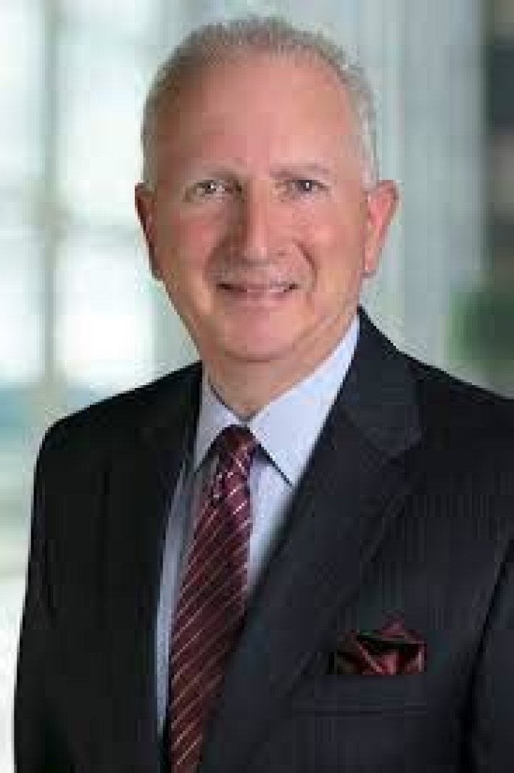 
Howard Elias
Net Worth
