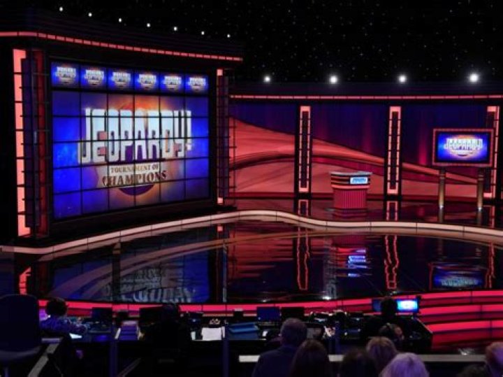 HQ: Trivia Game Show Shuts Down Forever