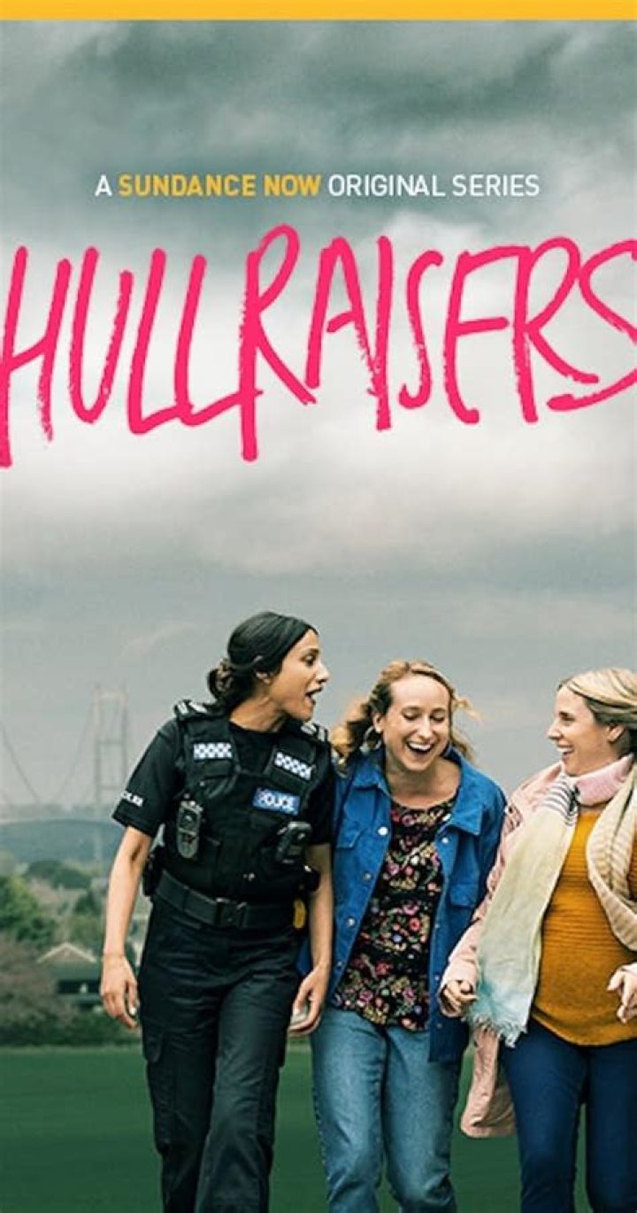 Hullraisers cast I Full character list for Channel 4 comedy