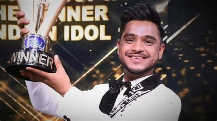 Indian Idol 14: Kumar Sanu and Alka Yagnik regret missing out on opportunity to sing for THIS AR Rahman song