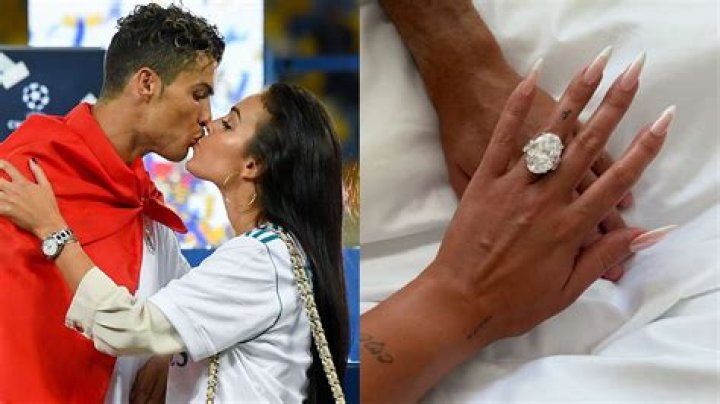 Influencer’s HUGE diamond ring branded ‘fake’ and ‘tacky’ by wedding shamers – The Sun