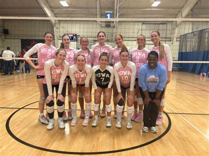 Iowa volleyball All-Stars top Illinois volleyball All-Stars