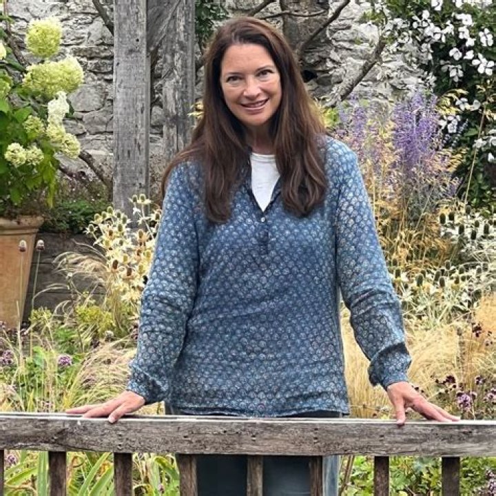 Is Frances Tophill Pregnant? Investigating the Truth About Her Maternal Status in 2023!!
