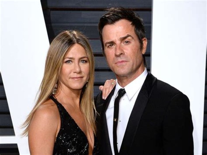 Is Jennifer Aniston Single Or Married? A Deep Dive Into Her Relationship Status