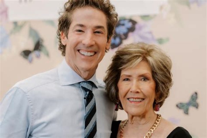 Is Joel Osteen Gay? Clearing up The Rumors Surrounding Preacher’s Sexuality!