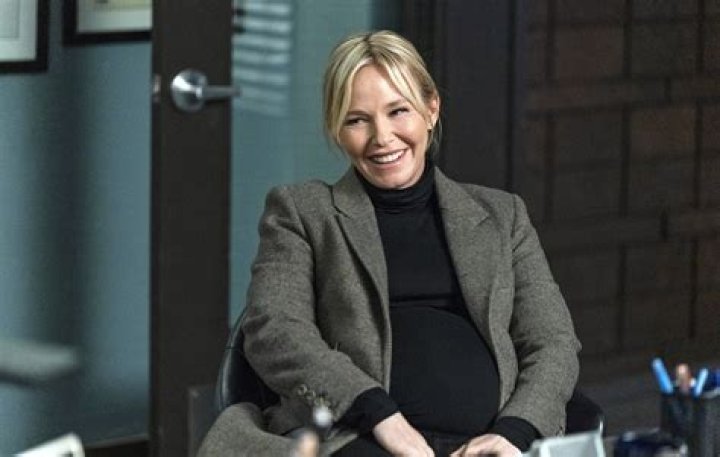 Is Kelli Giddish Pregnant? Why “Law & Order: SVU” Fame Is Under Pregnancy Speculations?