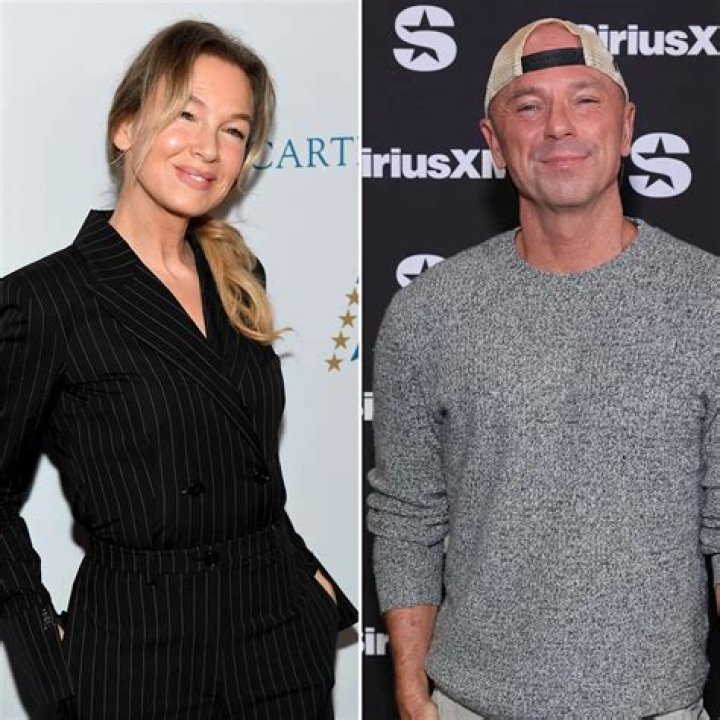 Is Kenny Albert’s Wife, Barbara Renee Wolf? Kenny Is The Son Of The Legendary Sportscaster Marv Albert