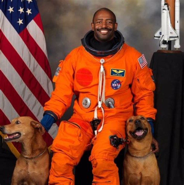 Is Leland Melvin Married? A Deep Dive Into The Life Of An Inspiring Astronaut